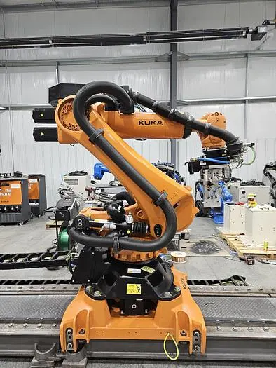 Used 2016 KUKA KUKA KR210 R2700 PRIME Robots Ohio US | Six Axis Solutions #397906