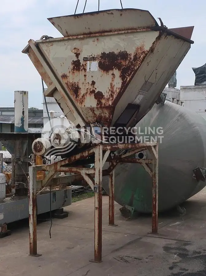 USED SHRED-TECH ST-50 DUAL SHAFT SHREDDER