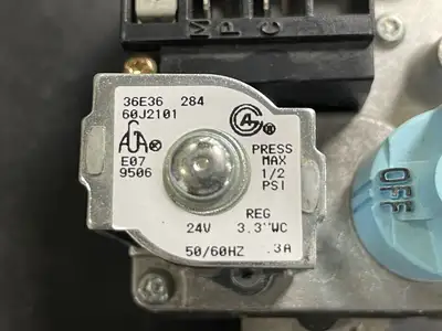 USED LENNOX 60J21