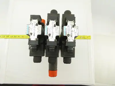 Rexroth Z2S 6-1-64/V 4 Port 2 & 3 Way Regulated Check Hydraulic Valve Assembly