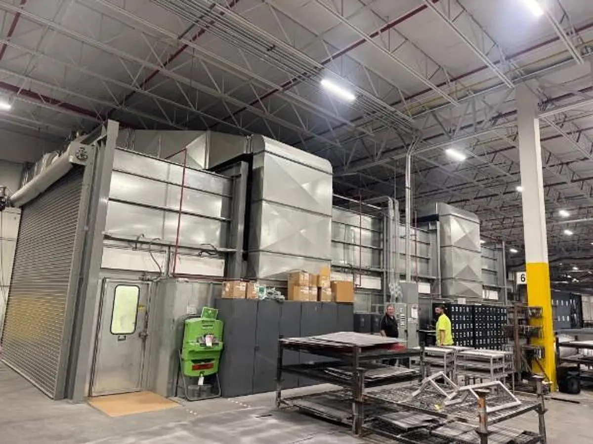 Used SIDE-DRAFT DRIVE-THROUGH PAINT BOOTH Blast Room (Manual Booth) Pennsylvania US | Shot Blasting Equipment #1371243
