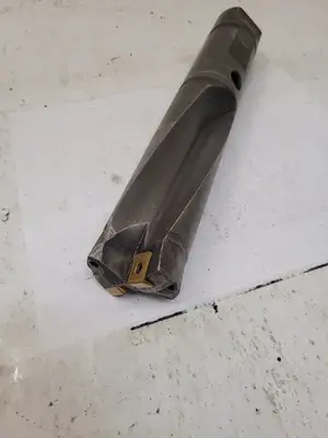 USED KENNAMETAL NR 270-0228