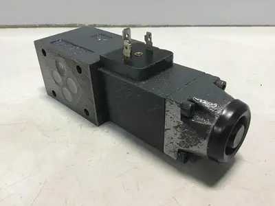 USED REXROTH 4WE6D53/AG24NZ4