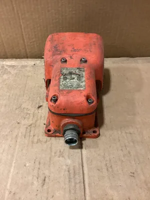 Linemaster Hercules 531-SWH Foot Pedal Switch 125/250V 20 Amp