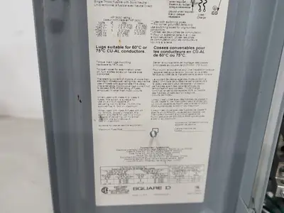USED SQUARE D CH221N