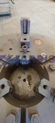 32" Manual Chuck with Adapter Plate - Brand Unknown