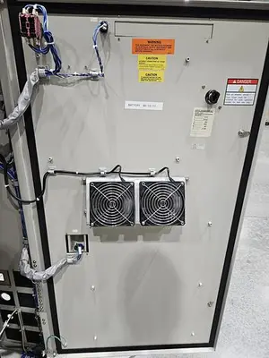 USED 2006 YASKAWA MOTOMAN HP3