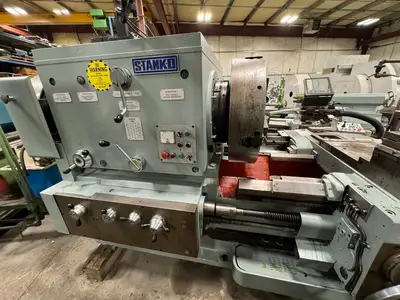 Stanko 1A983 Manual Lathe – 28" (short)