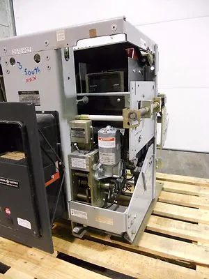 Used GE AKR-8D-100 Circuit Breakers Ohio US | Equipment Recovery Corp. #1329704