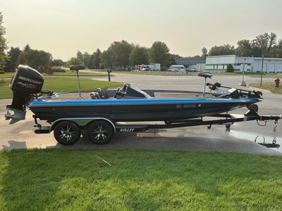Used 2018 BULLET 21XRS Boats (Misc) Michigan US | Miedema Asset Management Group #1423319
