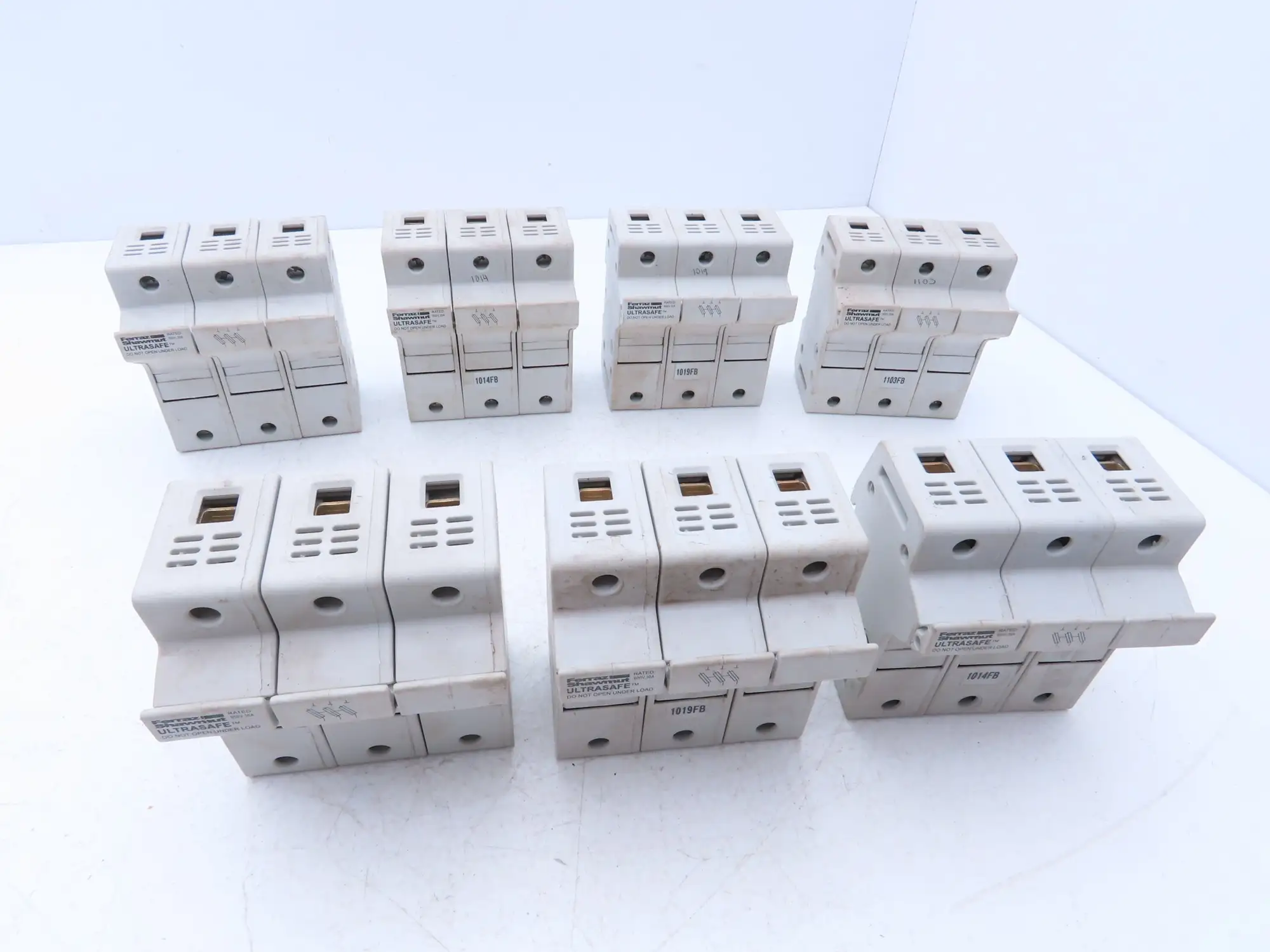 Ferraz-Shawmut US3J3 UltraSafe Fuse Holder 3 Pole 30A 600V Lot Of 7
