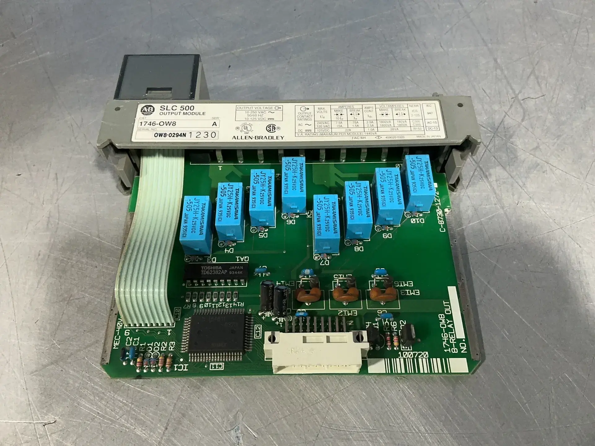 Used ALLENBRADLEY 1746OW8 PLC Input & Output Ohio US | HGR 24 #1507699