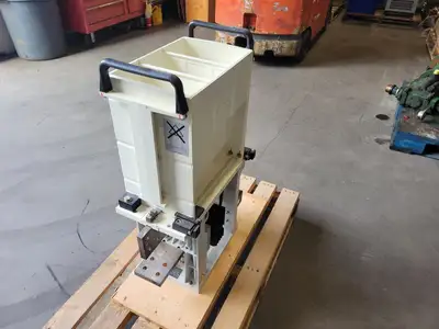 New | in-Stock ABB-SECHERON UR26-81S Switchgears British Columbia CA | Lenmark #1426986