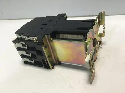USED TELEMECANIQUE LP1D4011