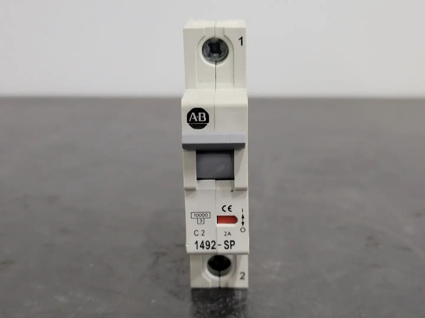 USED ALLEN-BRADLEY 1492-SP1C020