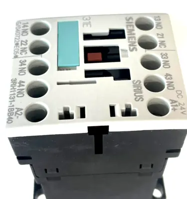 NEW SIEMENS 3RH1131-1BB40 CONTROL RELAY 3RH11311BB40