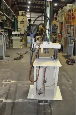 USED 1990 TOX PRESSOTECHNIK MB-50/C15