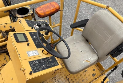 Used 2011 WEILER E2850 Asphalt Pavers California US | Mittry Construction #1363529
