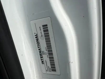 USED 2022 CHEVROLET W5500