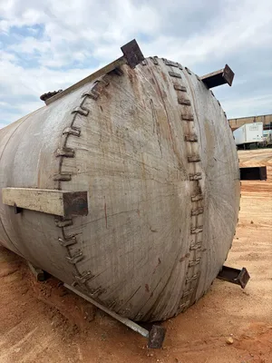 Stainless Steel 5500 Gallon Tanks & Silos | ESS Industrial Equipment Sales (3)