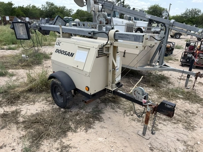 Used _UNKNOWN_ _UNKNOWN_ Portable Generators Texas US | Miedema Asset Management Group #1312418