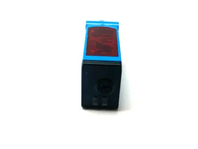 USED SICK PHOTOELECTRIC PROXIMITY SENSOR BACKGROUND SUPPRESSION