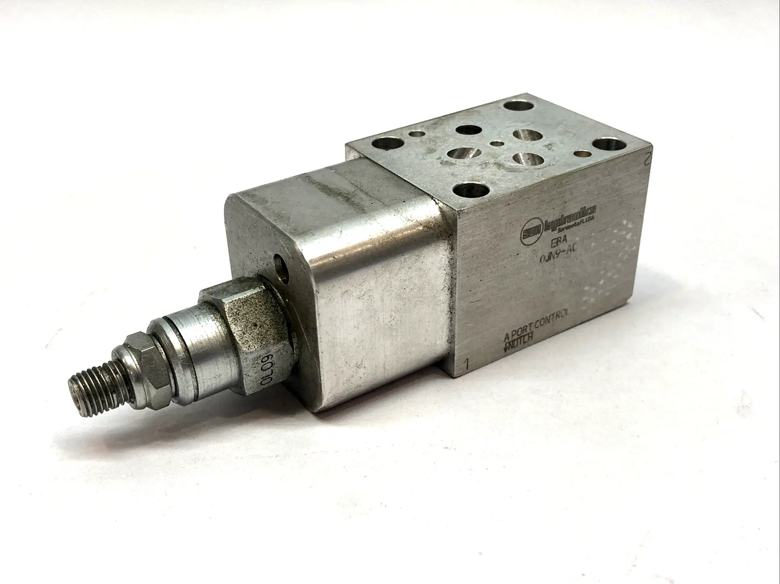 USED SUN HYDRAULICS 1