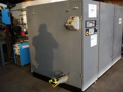 USED ALPHEUS CLEANBLAST DRY ICE PELLET BLASTING - 290