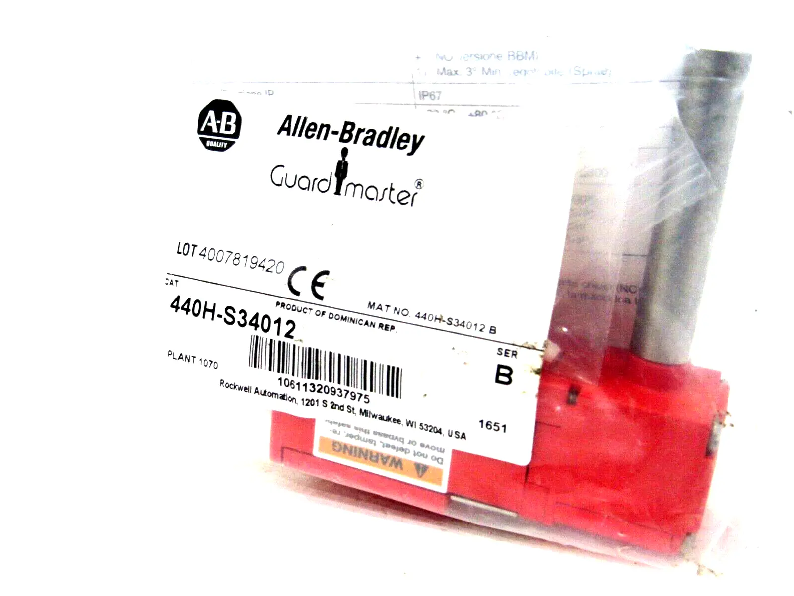ALLEN BRADLEY 440H-S34012 SAFETY SWITCH SER. B 440HS34012 NEW, SURPLUS