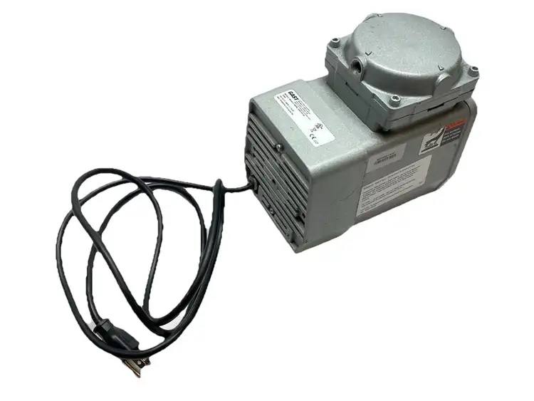 Used GAST COMPRESSOR/VACUUM PUMP 60 PSI 4.2A 115V 2Z866 Vacuum Pumps | Maverick Industrial Sales #1099592