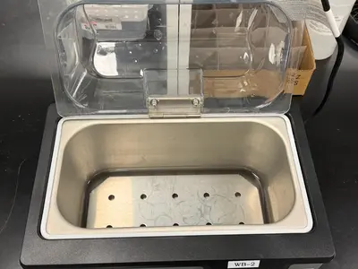 Used _UNKNOWN_ _UNKNOWN_ Lab Water Baths Rhode Island US | Federal Equipment Company #1347599