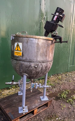 225L S/S Hemispherical Clamp on Stirrer Mixing Pan
