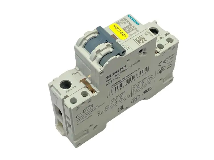 Used ABB SMISSLINE TP Connector Accessories | Maverick Industrial Sales #1110948