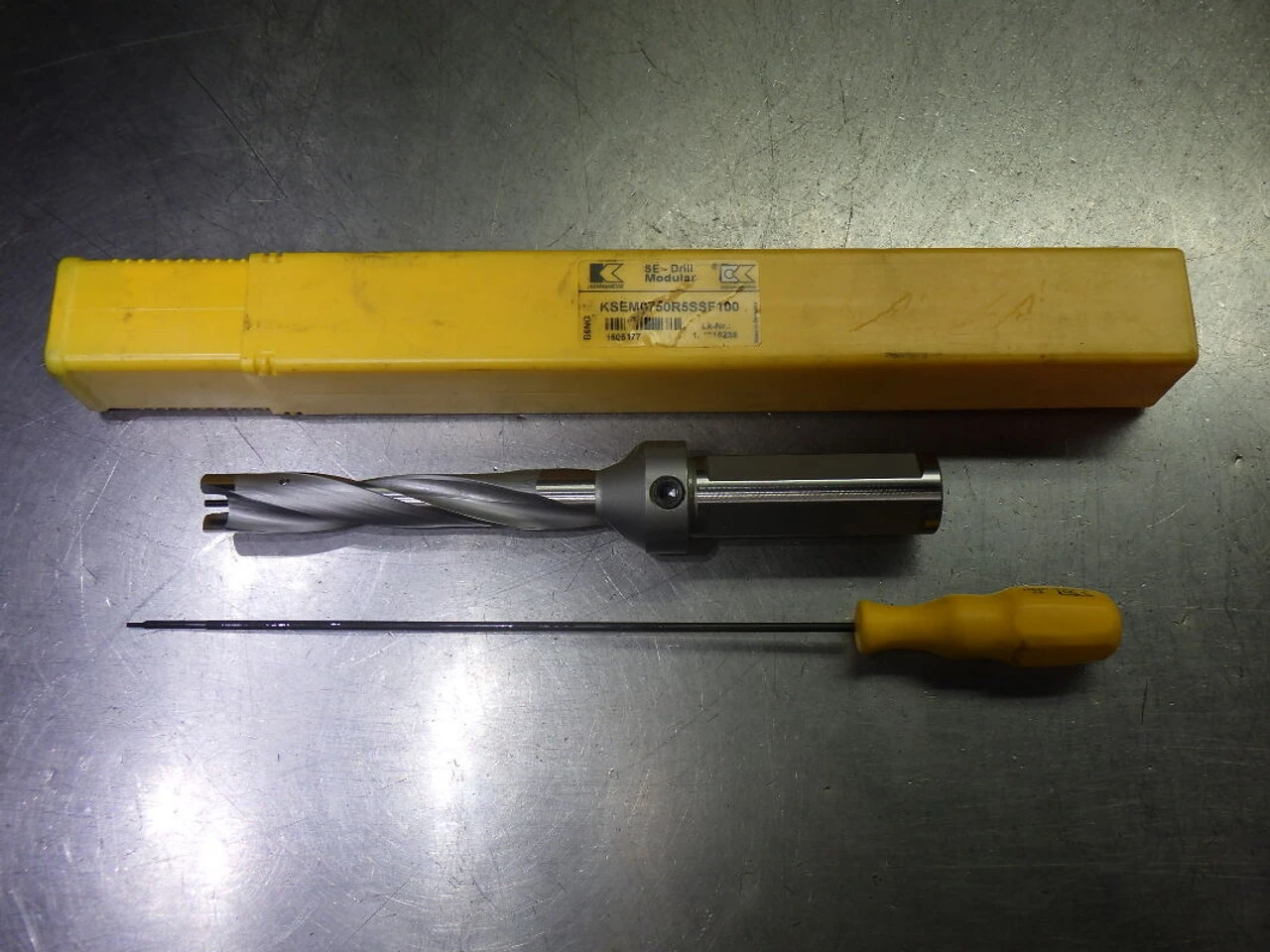 Kennametal 3/4" Coolant Thru 5xD Drill 1" Shank KSEM0750R5SSF100 (LOC2998A)