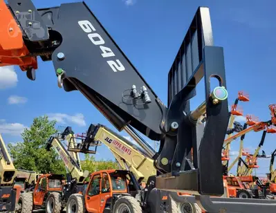 NEW 2026 SKYTRAK 6042