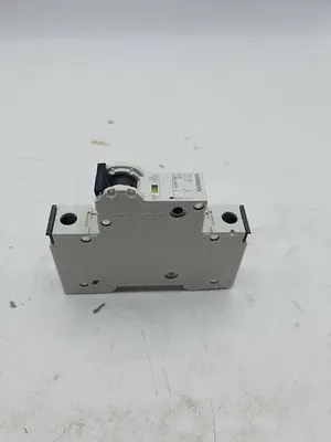 USED SIEMENS 5SY61MCB