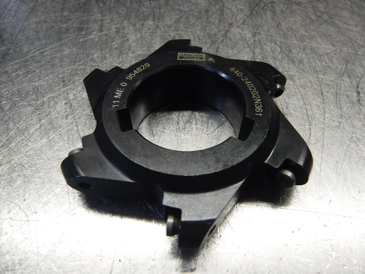 Sandvik 3" Indexable Slot Milling Cutter 1.25" Arbor 440.240202N361 (LOC878A)