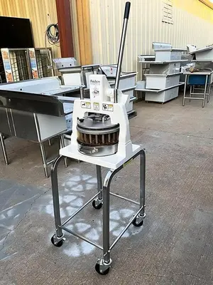 DUTCHESS BMIH-36 Manual Divider | Harvest Equipment and Fabrication Inc (4)