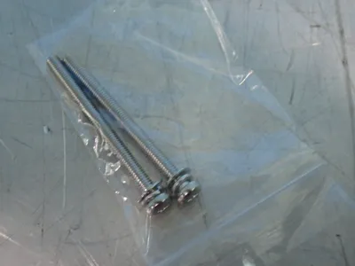 NEW 2019 KEYENCE IL2000