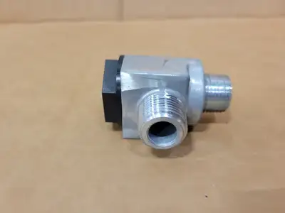 NEW CATERPILLAR 1353996