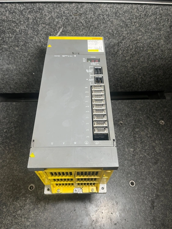 Used FANUC A06B-6102-H222#H520 Servo Drives California US | MachineStation #229449