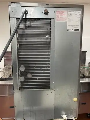 Used Hoshizaki Used Hoshizaki KM-650MAH Crescent Ice Machine 520lb/24hr Air Cooled 208-230v - FG5 Ice Machines Illinois US | Falcon Restaurant Supply #1374722