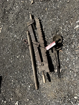 Used _UNKNOWN_ _UNKNOWN_ Clamps Michigan US | Miedema Asset Management Group #1312535