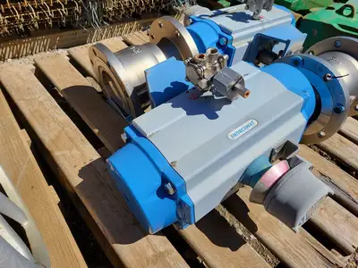 6" CF8M Ball Valve w/ Actuator