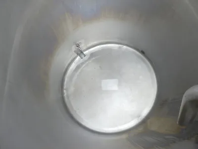 600 l Vertical stainless steel storage tank