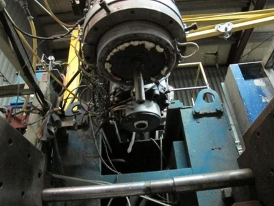 1980 IMPCO B30-SDH-180 Blasformmaschine (Flasche/Behälter) | Perry Equipment (19)