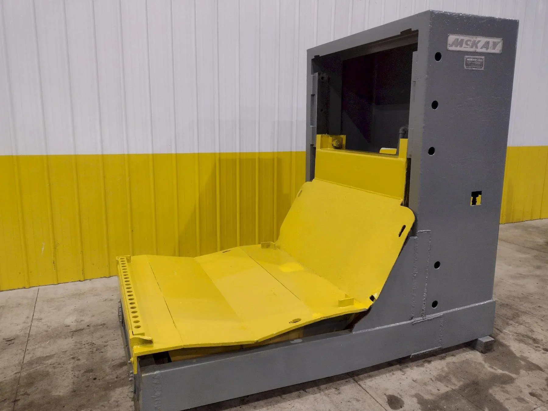 30,000 LBS MCKAY POWERED TRAVERSING & ELEVATING COIL CAR: STOCK #16919