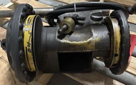 Used OSTER #100 Pipe Threaders Minnesota US | SOMINN MACHINERY SALES #686293