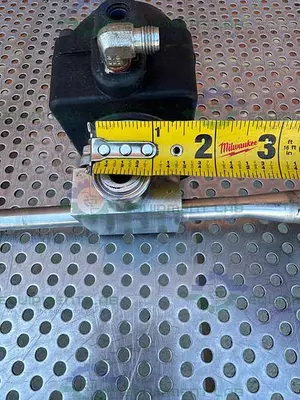 USED ITT PURE FLO .5-316L- RA20MAX 4 WAY DIAPHRAGM VALVE W/ 1/2" SANITARY FITTING