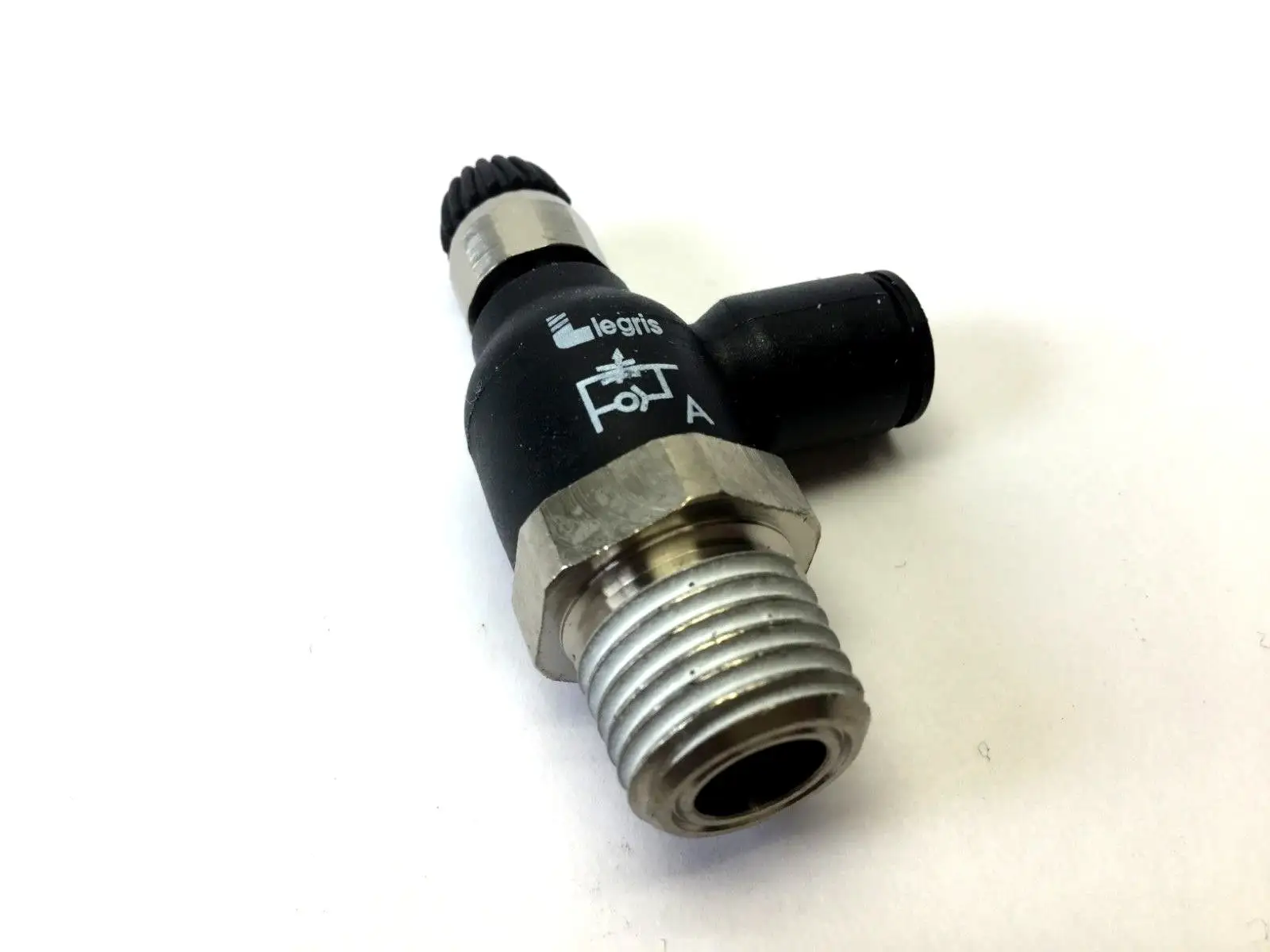 New | in-Stock Parker Compact Flow Control W/ Knob Air Pressure Regulators Michigan US | Maverick Industrial Sales #1394798